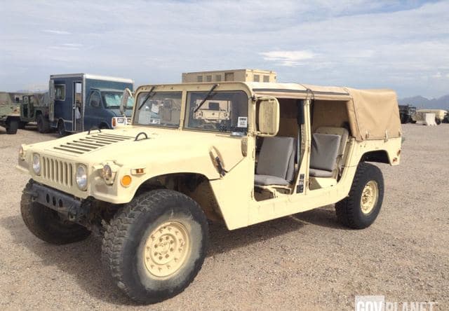 humvee1.jpg
