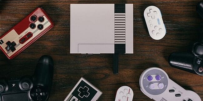 8Bitdo NES Classic Retro Receiver - wireless controllers.jpg The adapter lets you use a range of wireless controllers (Photo: 8Bitdo)