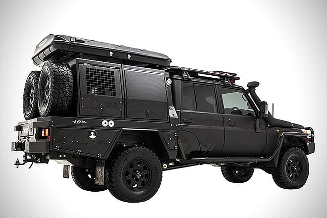 LC-79-Super-Tourer-Land-Cruiser-4.jpg