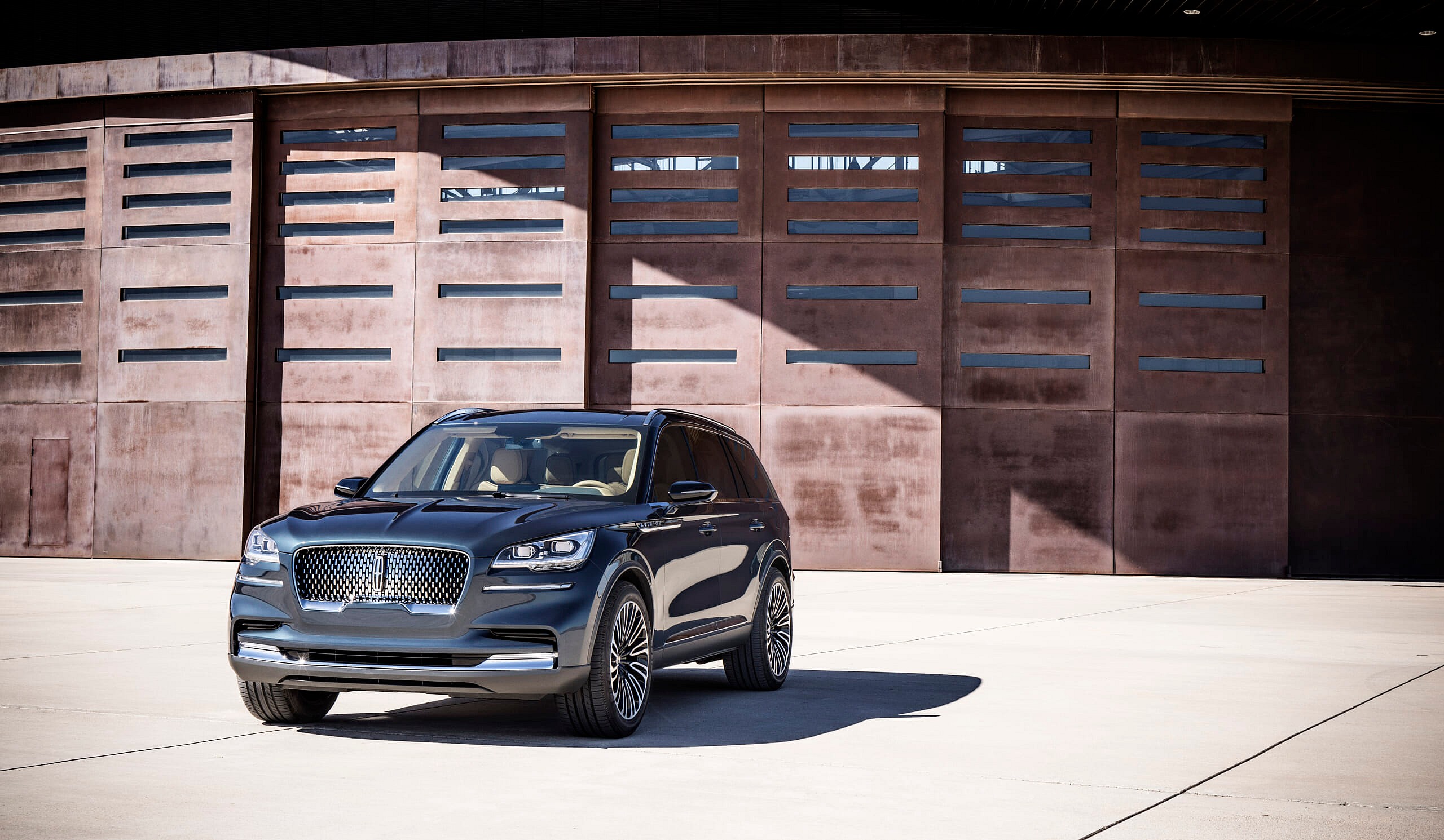 Lincoln-Aviator-03