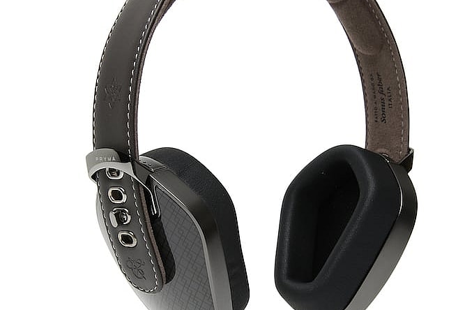 canali-headphones-3.jpg
