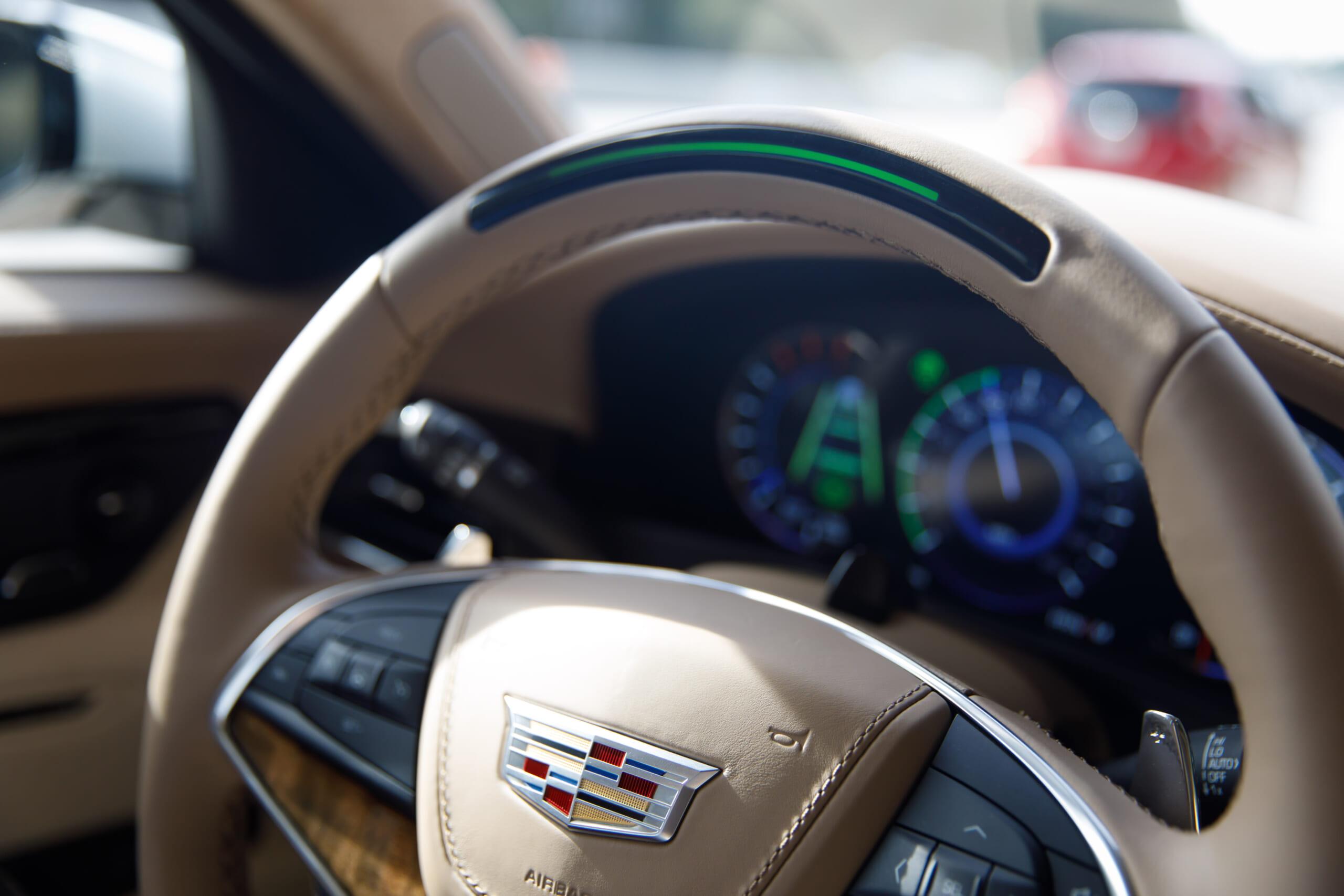2018-Cadillac-Super-Cruise-02