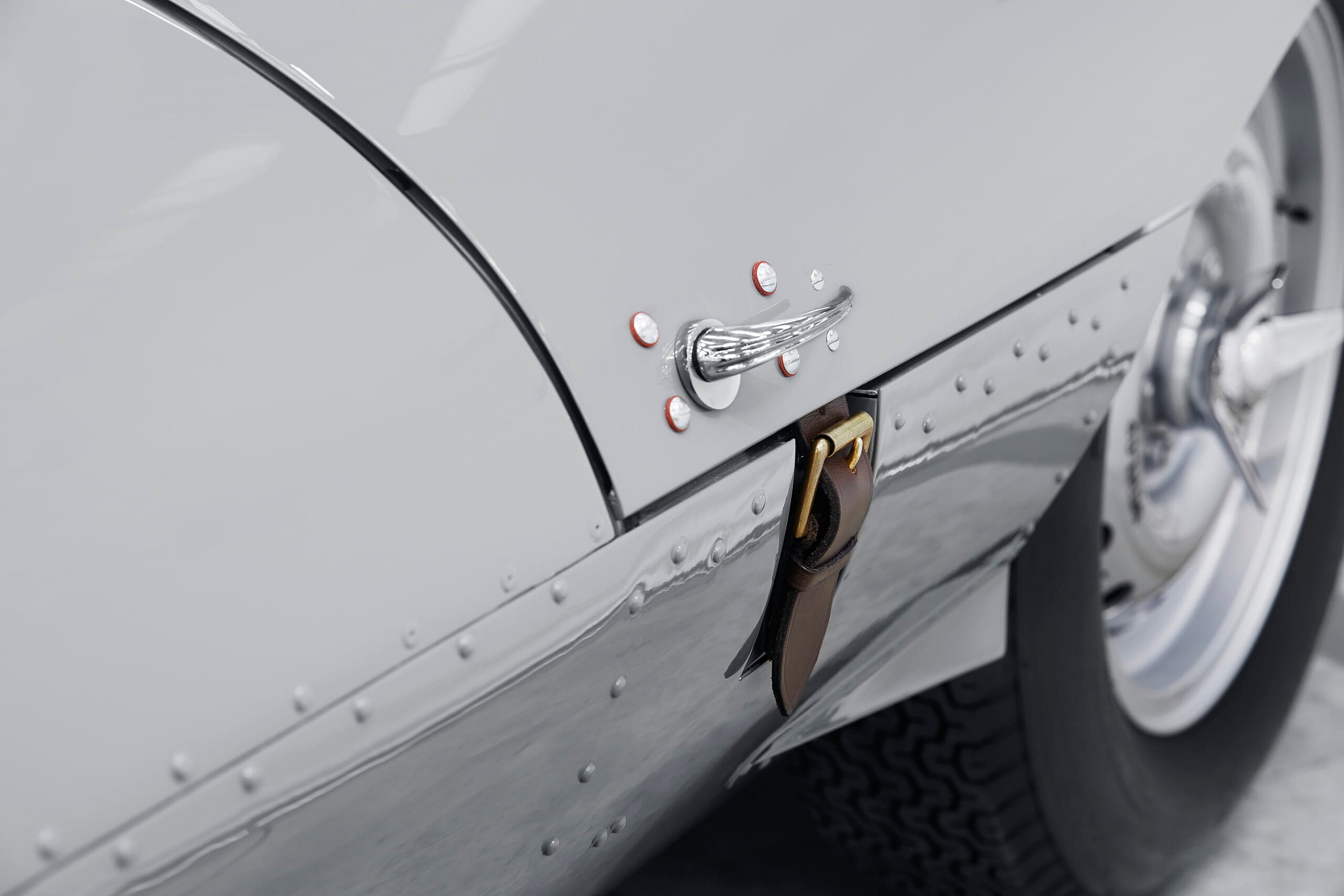 Jaguar_Classic_D-type_050218_23