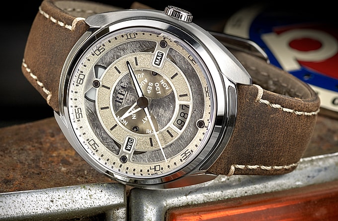 porsche-911-watch-02b