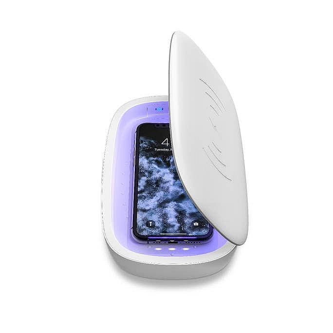 muvs_white_hero.2