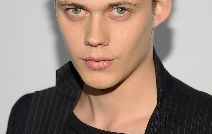 bill-skarsgard-it-body.jpg