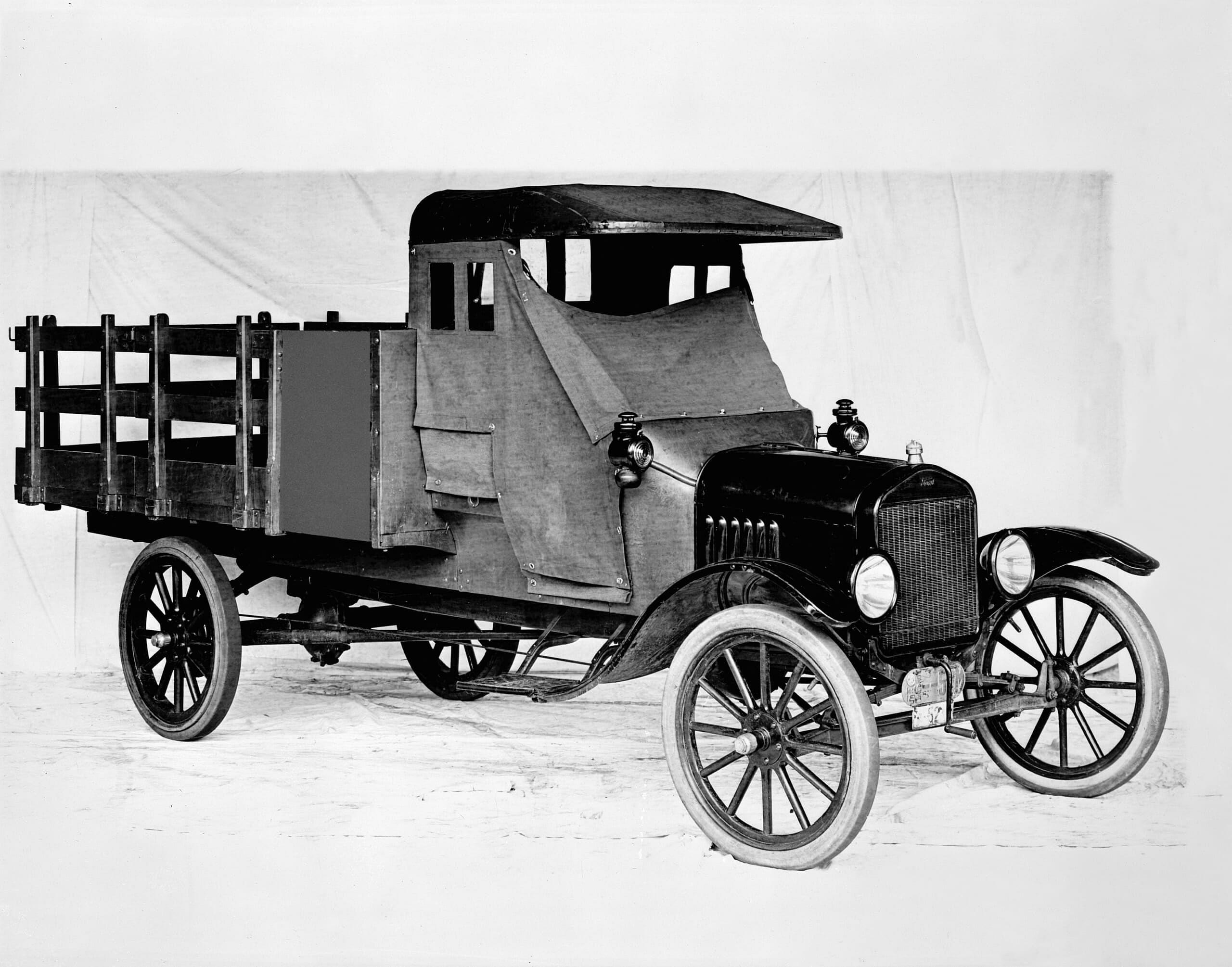 1918-Ford-Model-TT-one-ton-stake-bed-truck-98801 1918 Ford Model TT