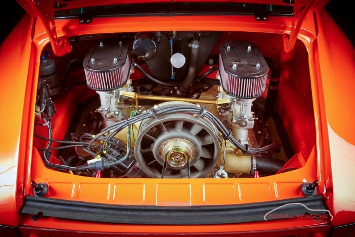 Tuthill-Porsche-build-Porsche-911-Safari-3-720x480