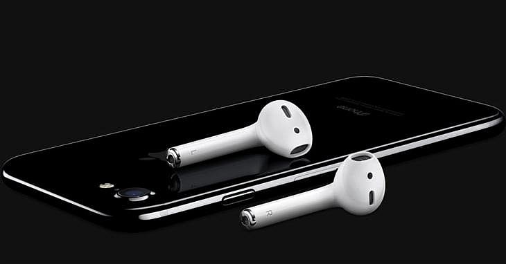 Apple Airpods Promo