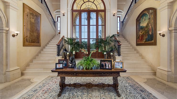 concierge-auctions-villa-firenze-3