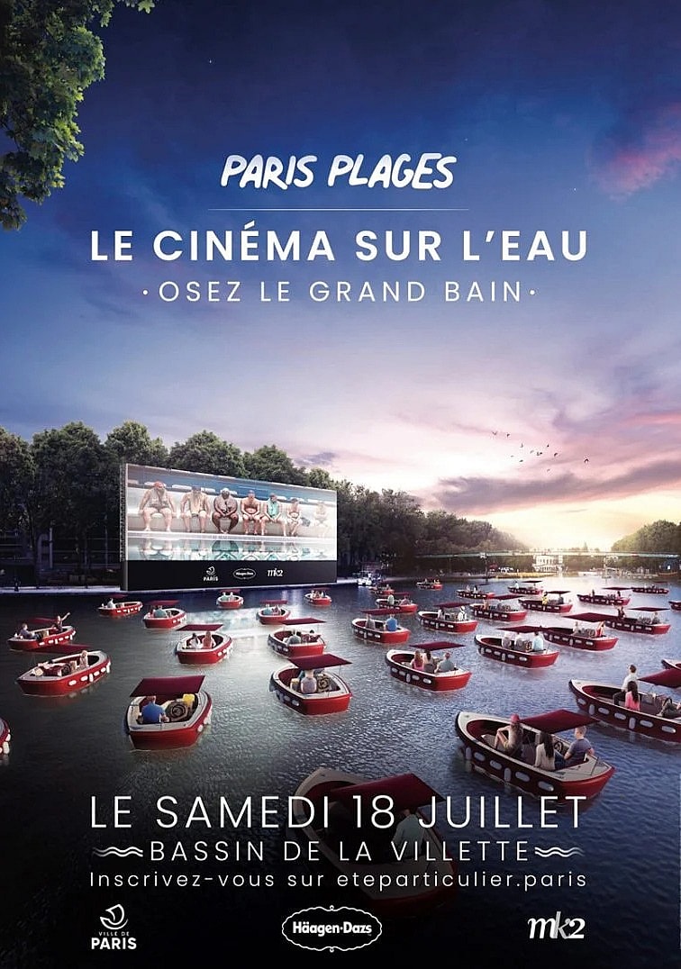 paris_floating_cinema_social_distancing_cropped