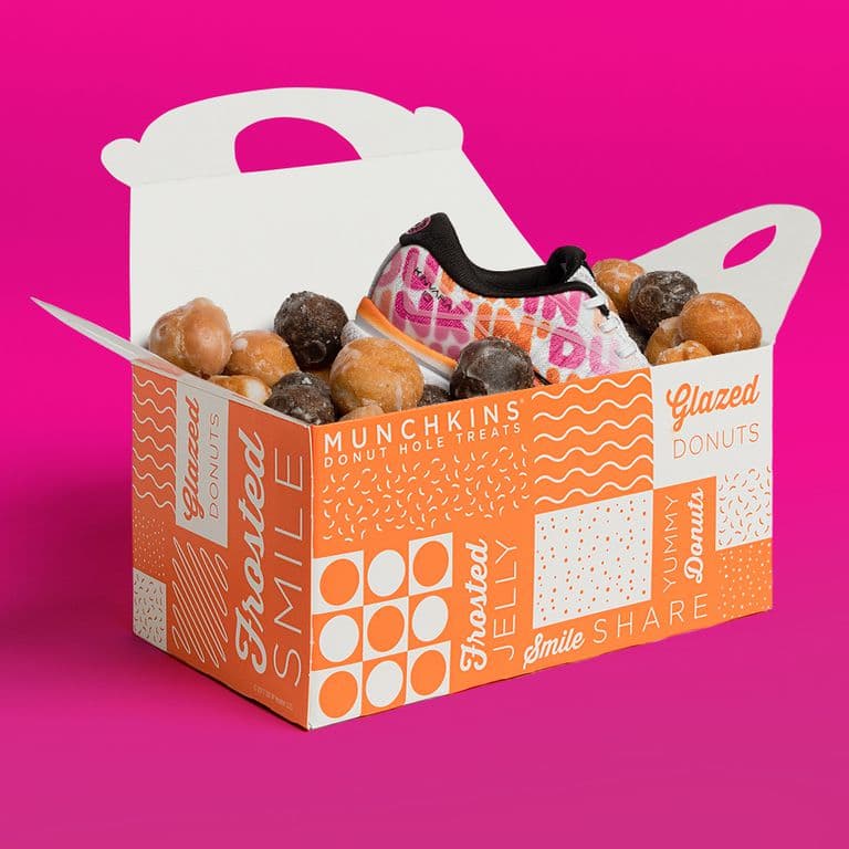 in-line-saucony-x-dunkin-kids-munchkinbox-1553286186
