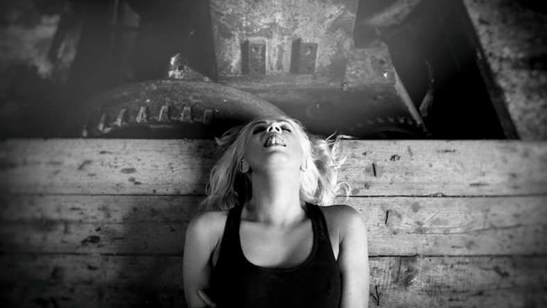 010RenataOrgasm1111.jpg
