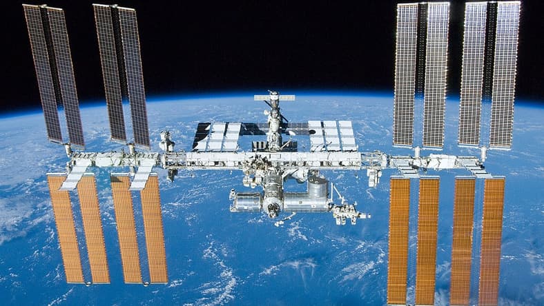 1024px-International_Space_Station_after_undocking_of_STS-132