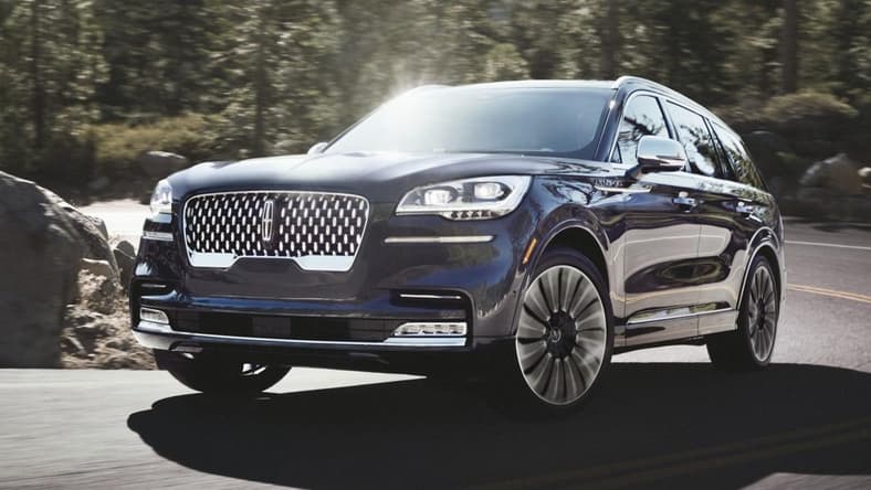 2020 Lincoln Aviator Promo