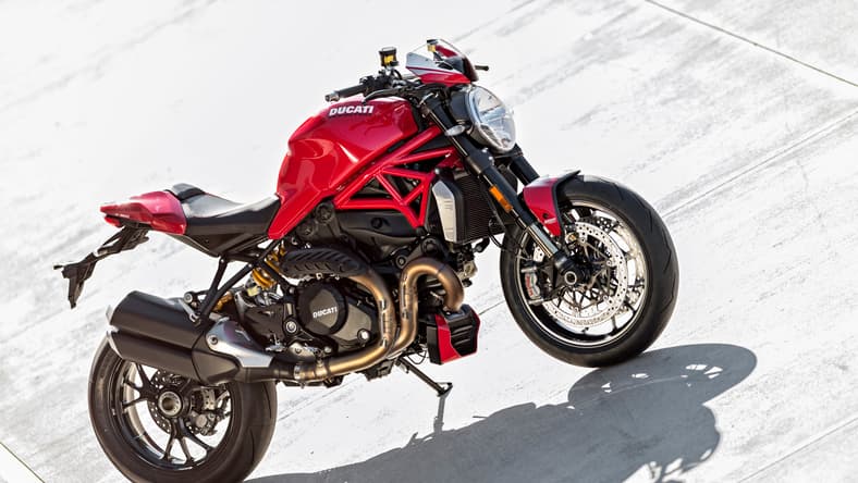 9-34 MONSTER 1200 R.jpg