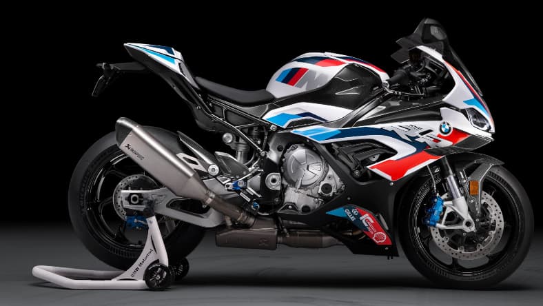 BMW M 1000 RR Promo