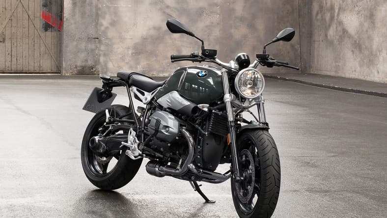 BMW R nineT