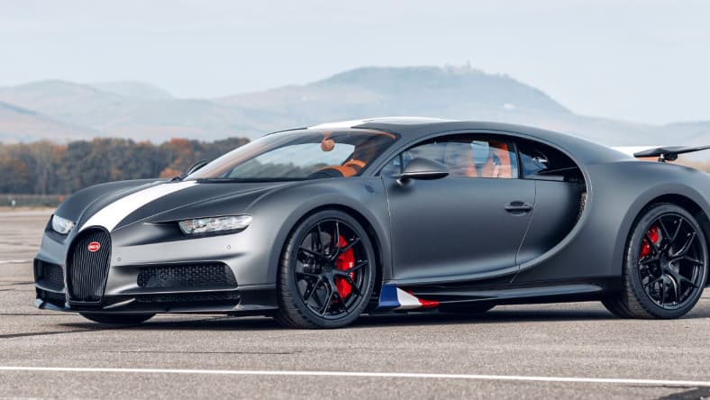 Bugatti Chiron Sport Les Legendes du Ciel Promo