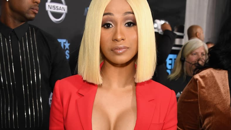 CardiBpromo