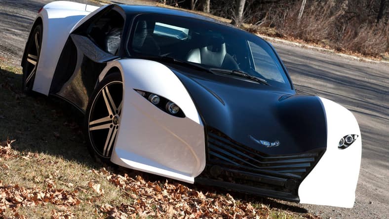 Dubuc Tomahawk front 34.jpg