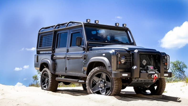 E.C.D. Land Rover Defender Project Neo (7)