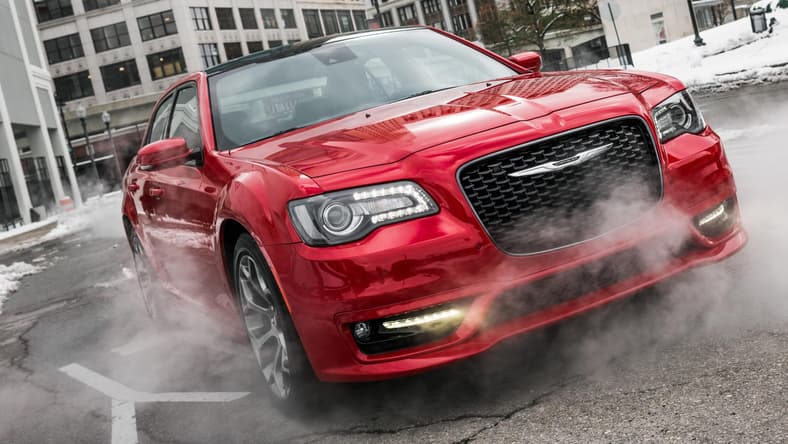 facebook-Linked_Image___2018 Chrysler 300 S