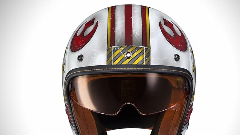 facebook-Linked_Image___HJC-IS-5-Luke-Skywalker-helmet