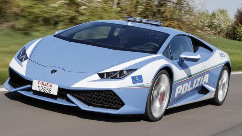 facebook-Linked_Image___Police Lamborghini 1