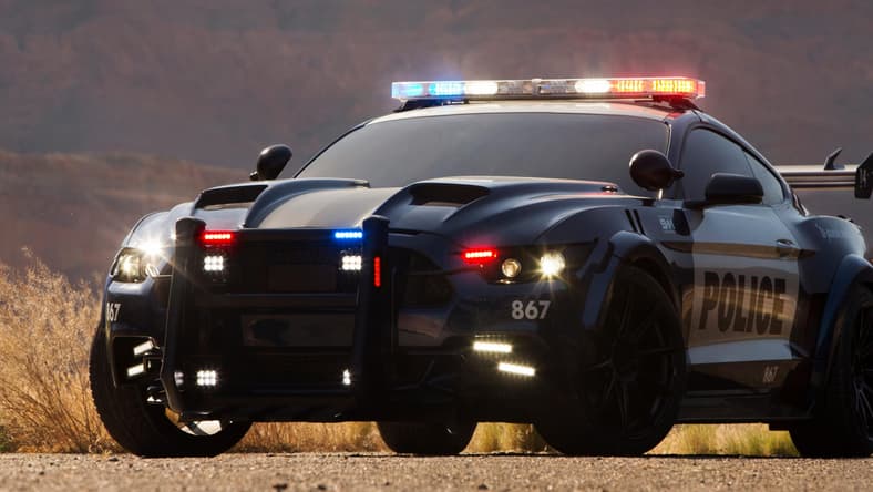 facebook-Linked_Image___Transformers Police Mustang Barricade