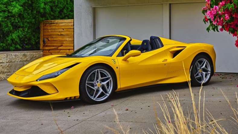 Ferrari F8 Spider Promo