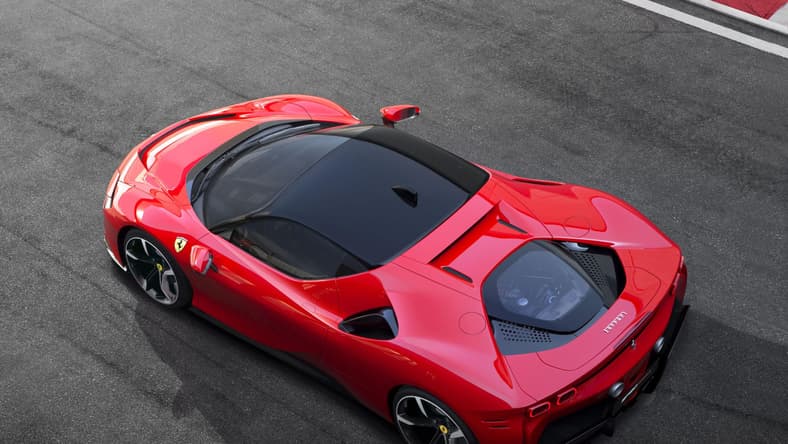Ferrari SF90 Stradale (6)