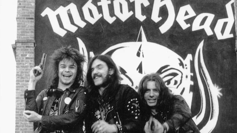 np122915_Lemmy_Announcement.jpg