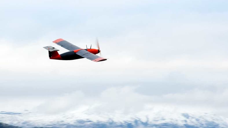 A hydrogen-powered fixed-wing plane takes a test flight