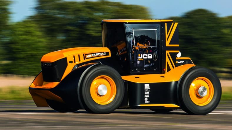 JCB World's Fastest Tractor