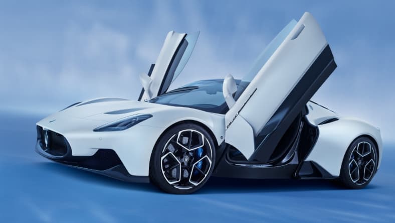 Maserati MC20 Promo