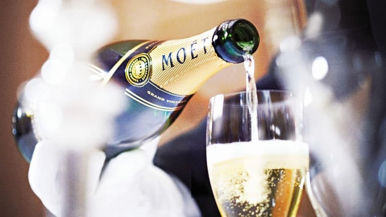 Moet Promo