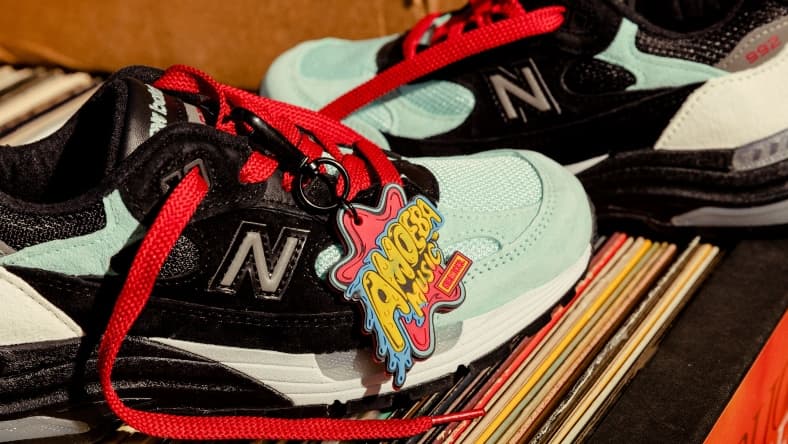 News Balance x Amoeba Music 992 Promo