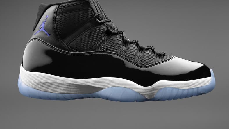 nike-air-jordan-11-space-jam-1