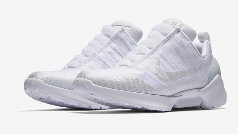 nike-hyperadapt-black-white-1