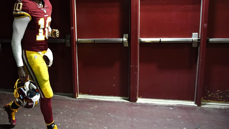 np011116_rg3lockerroom_article.jpg