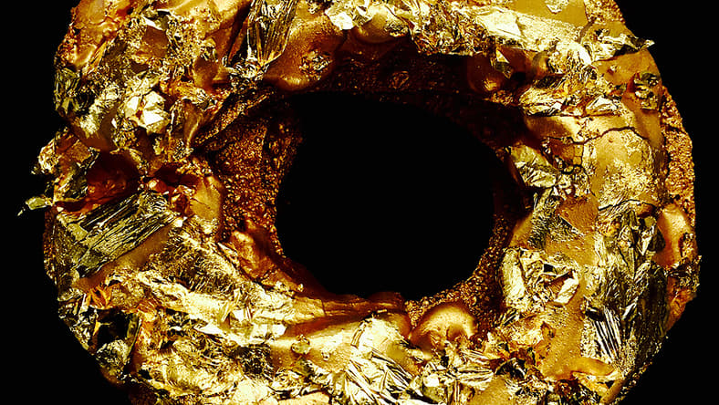 np011316_golddonut_article1.jpg