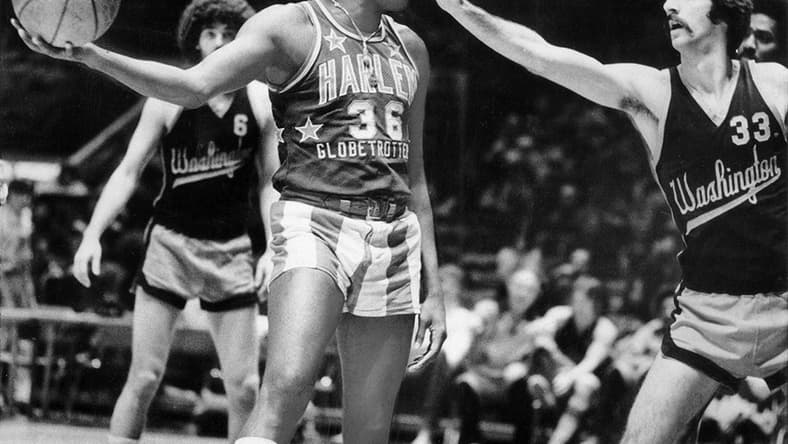 np122815_meadowlarklemon_article.jpg