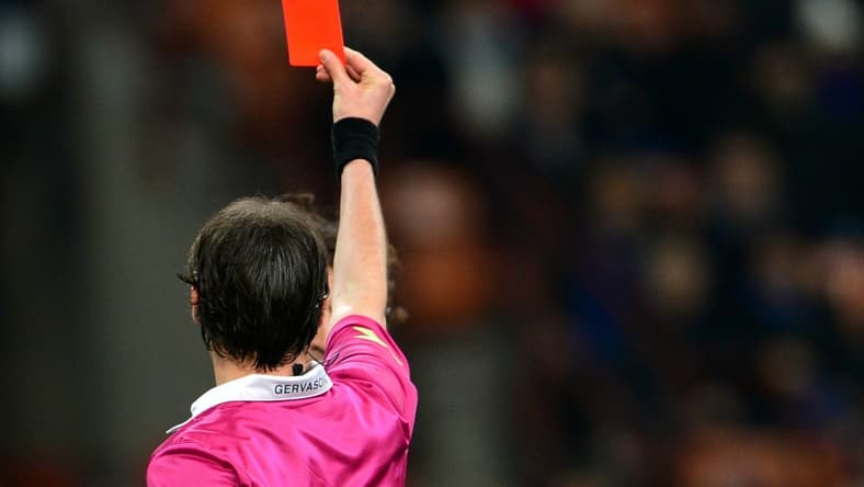 np_021816_redcard.jpg