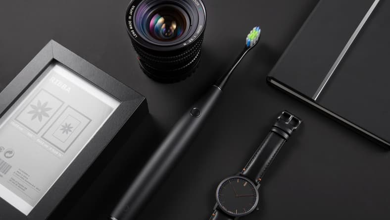 oclean one black toothbrush