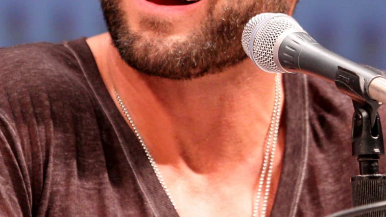 Randy_Couture_by_Gage_Skidmore.jpg