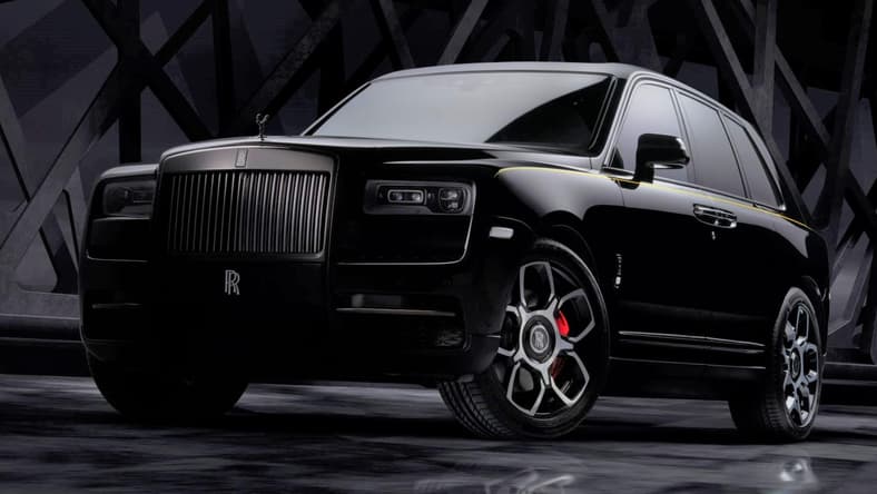 Rolls-Royce Black Badge Cullinan  Promo