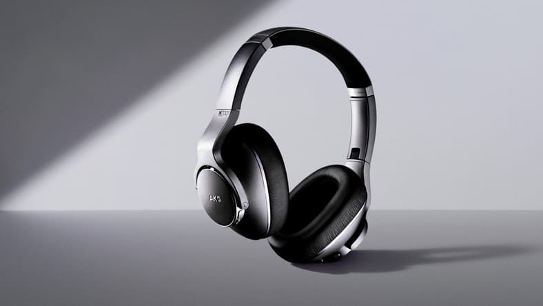 Samsung AKG N700NC