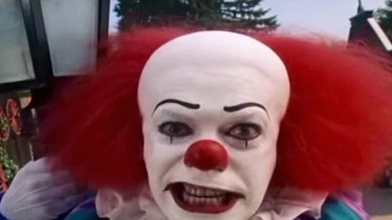 stephen_king_it_pennywise_clown_main.jpg