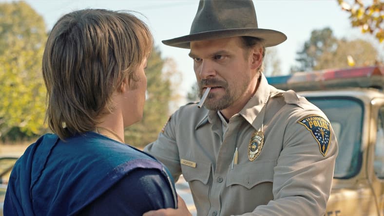 stranger-things-David-Harbour